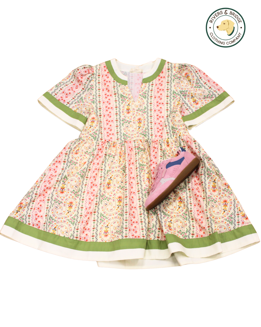 TREND ALERT: Dresses & Colored Sneakers