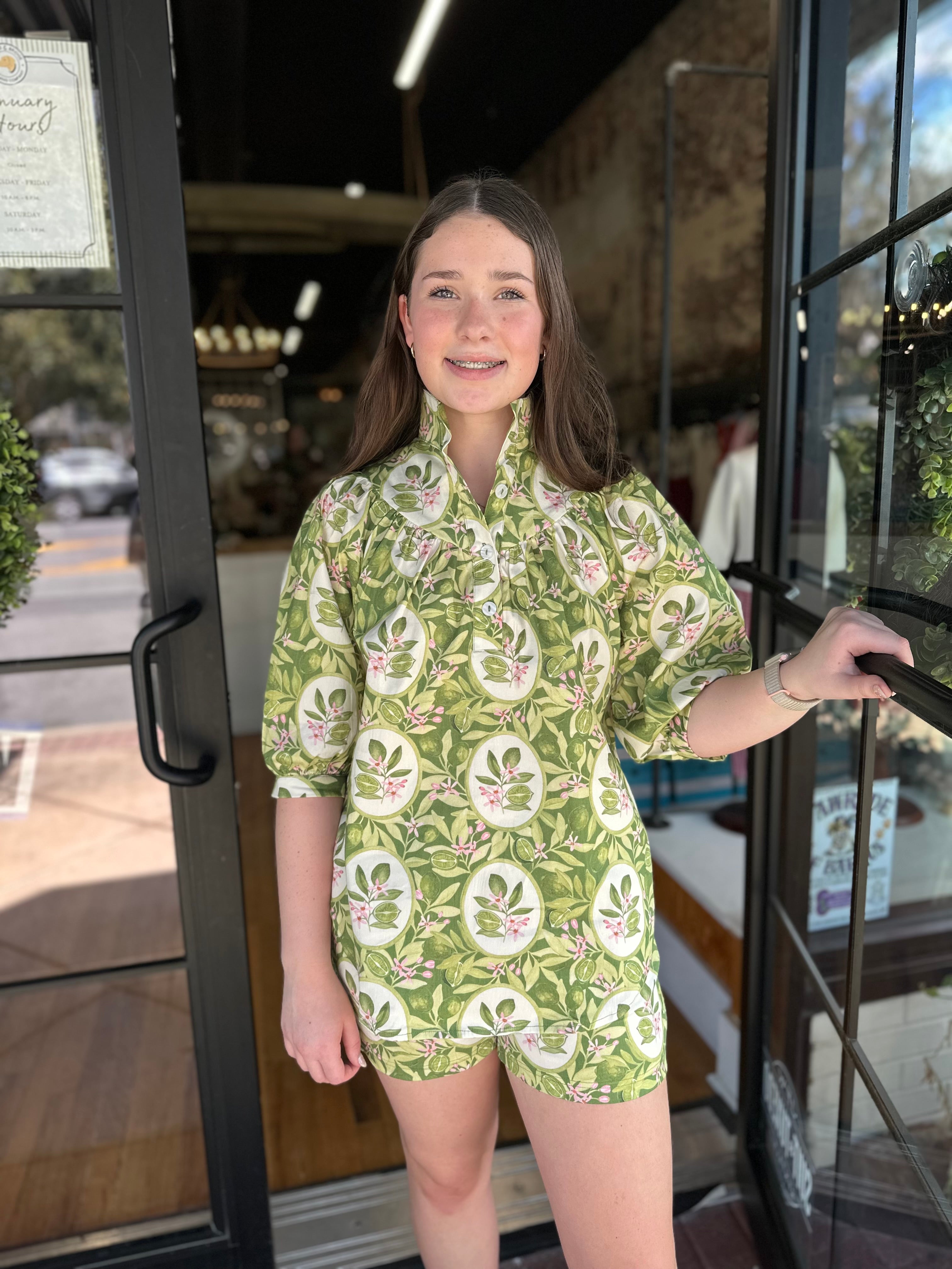 Holly Shae - Taylor Short (Green Key)