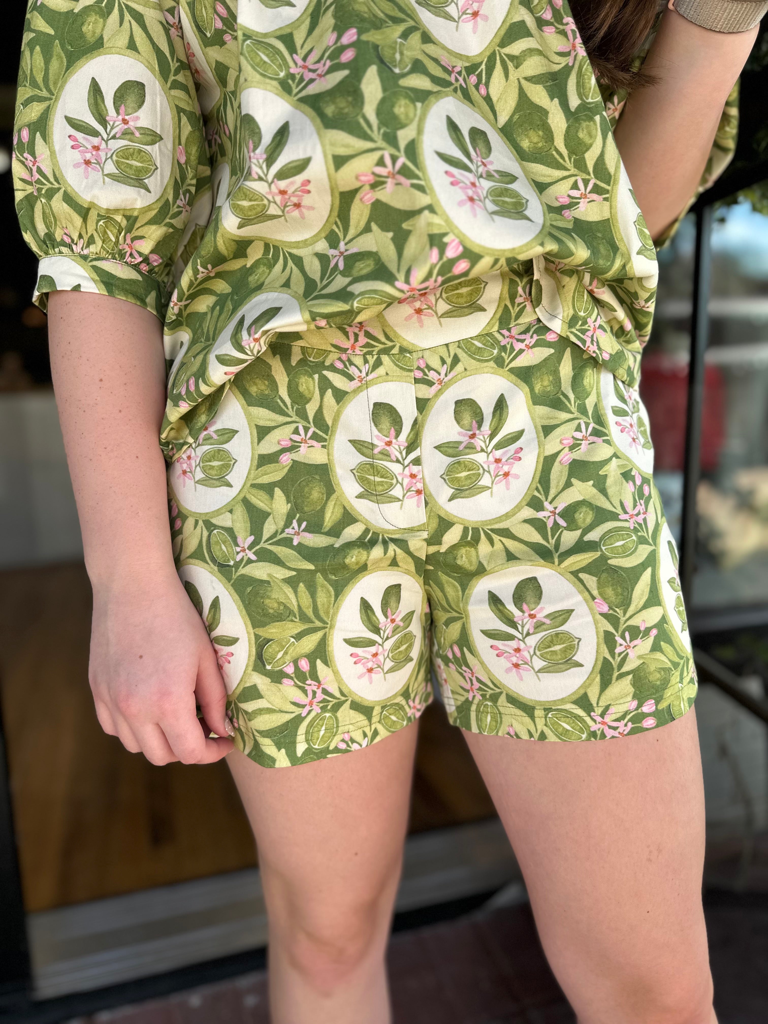 Holly Shae - Taylor Short (Green Key)