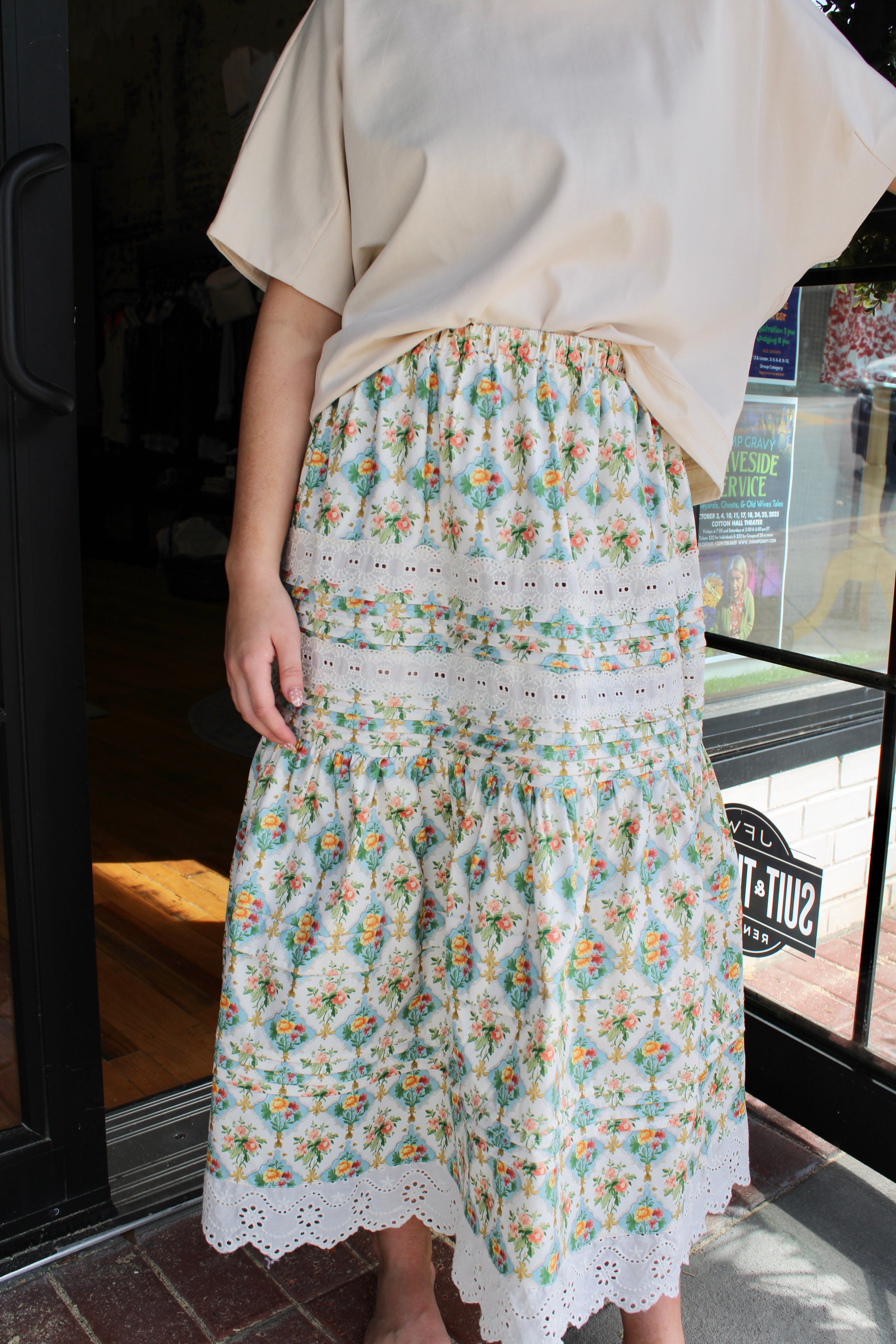 Tory Skirt (Cream Multi)
