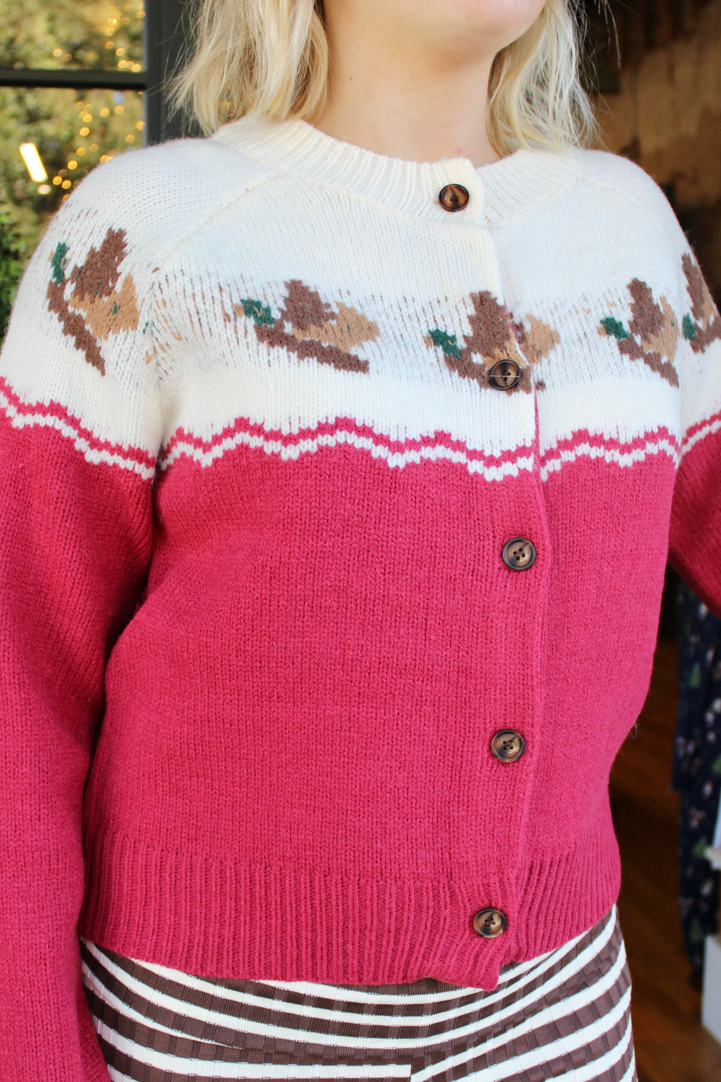 Duck Cardigan (Chili Red)