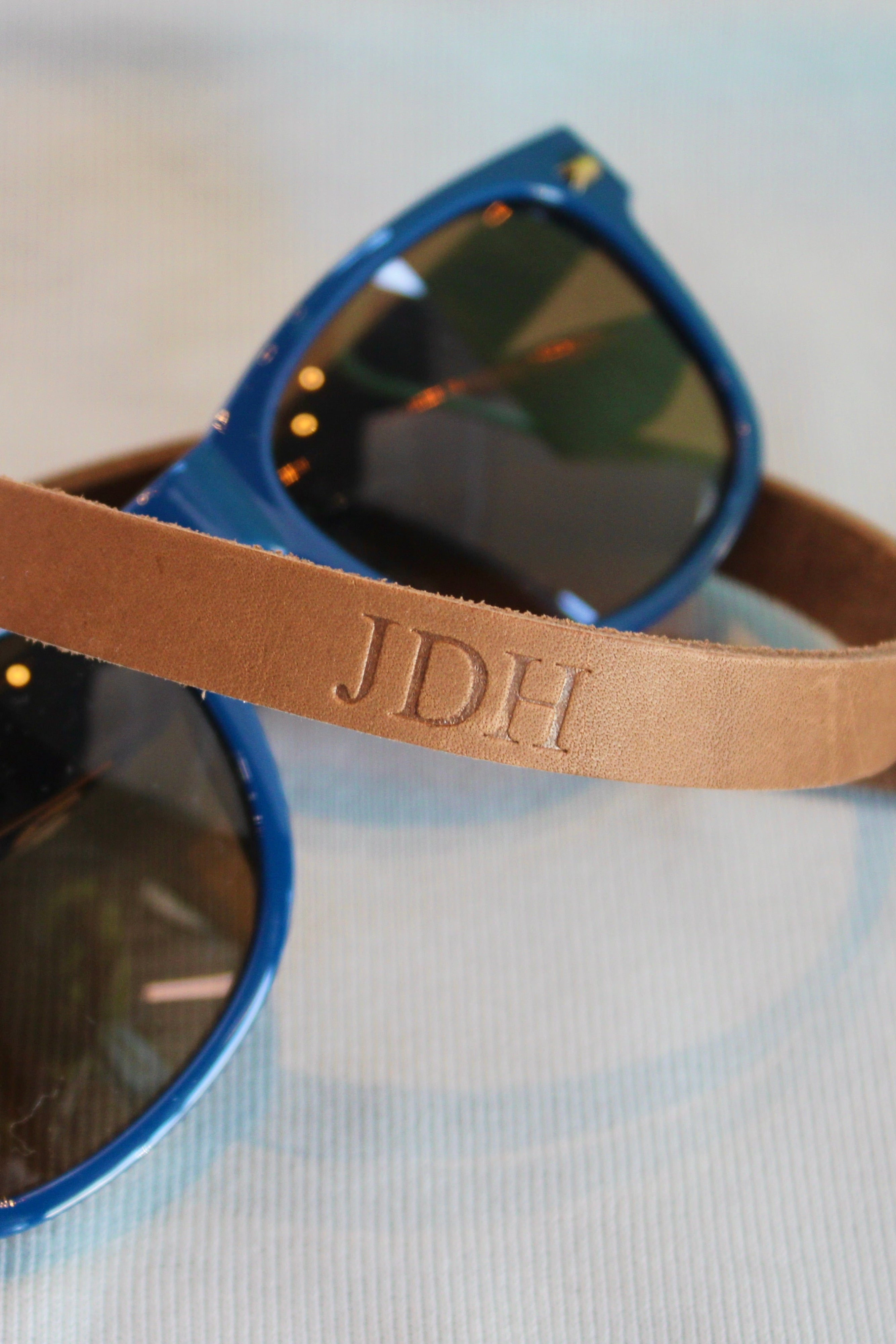 Leather Sunglass Strap (Chocolate)