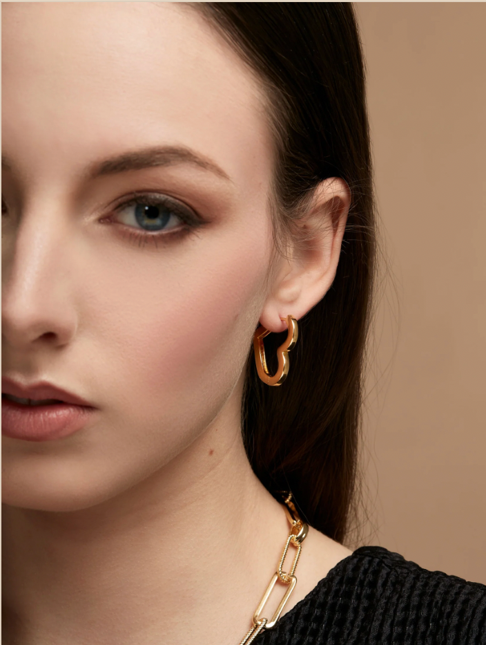 rho Heart Hoop Earring - Gold