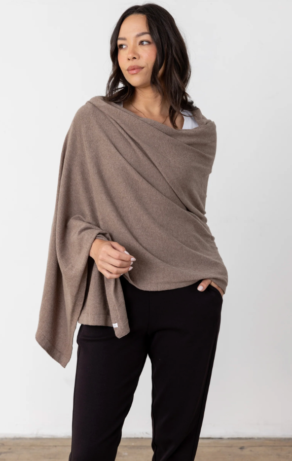 ZESTT travel scarf in latte 100% organic cotton