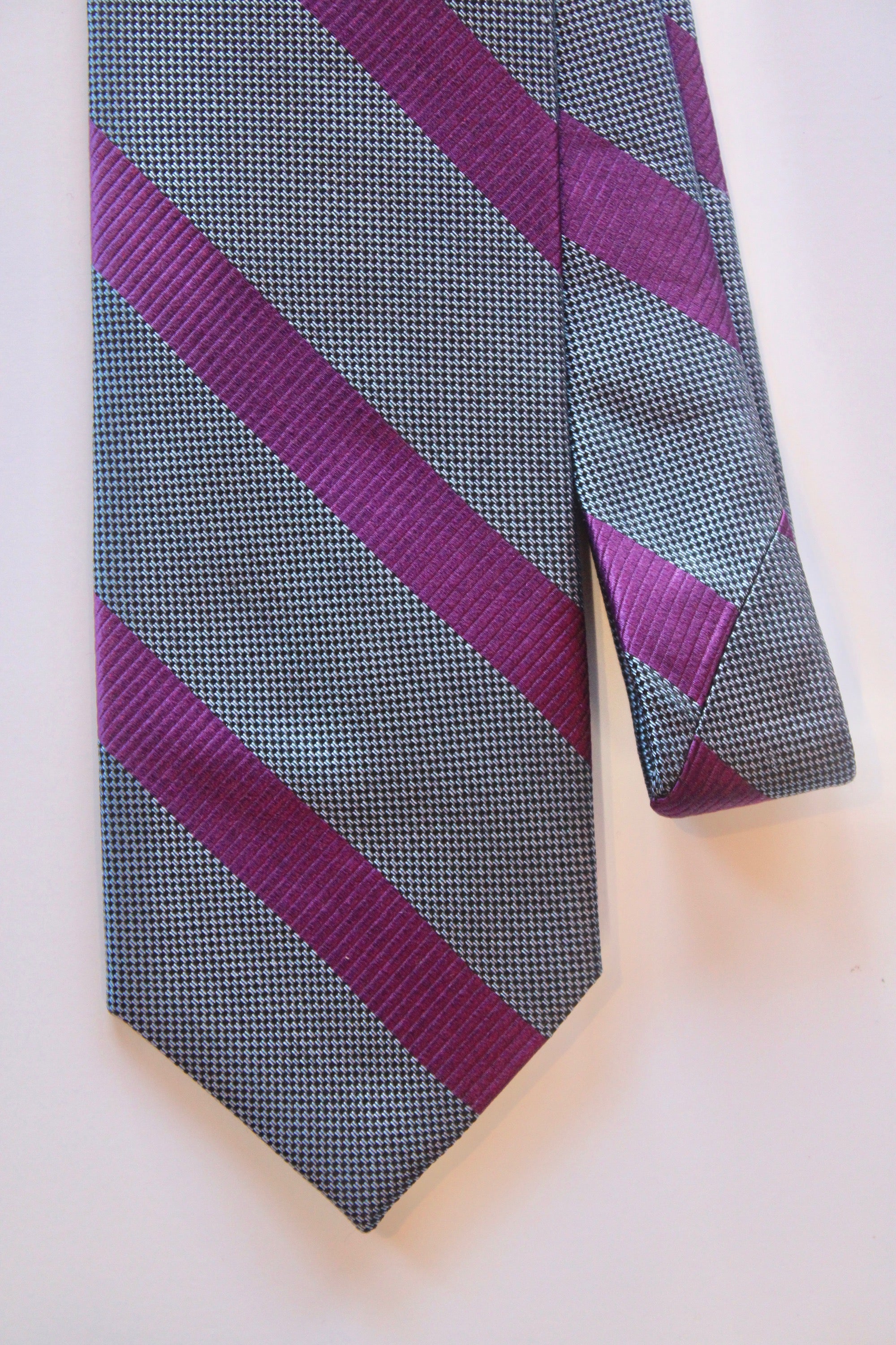 Davis Brothers - Tie (Purple Stripe)