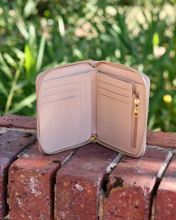 Caroline Hill - Blakely Wallet (Latte EC)