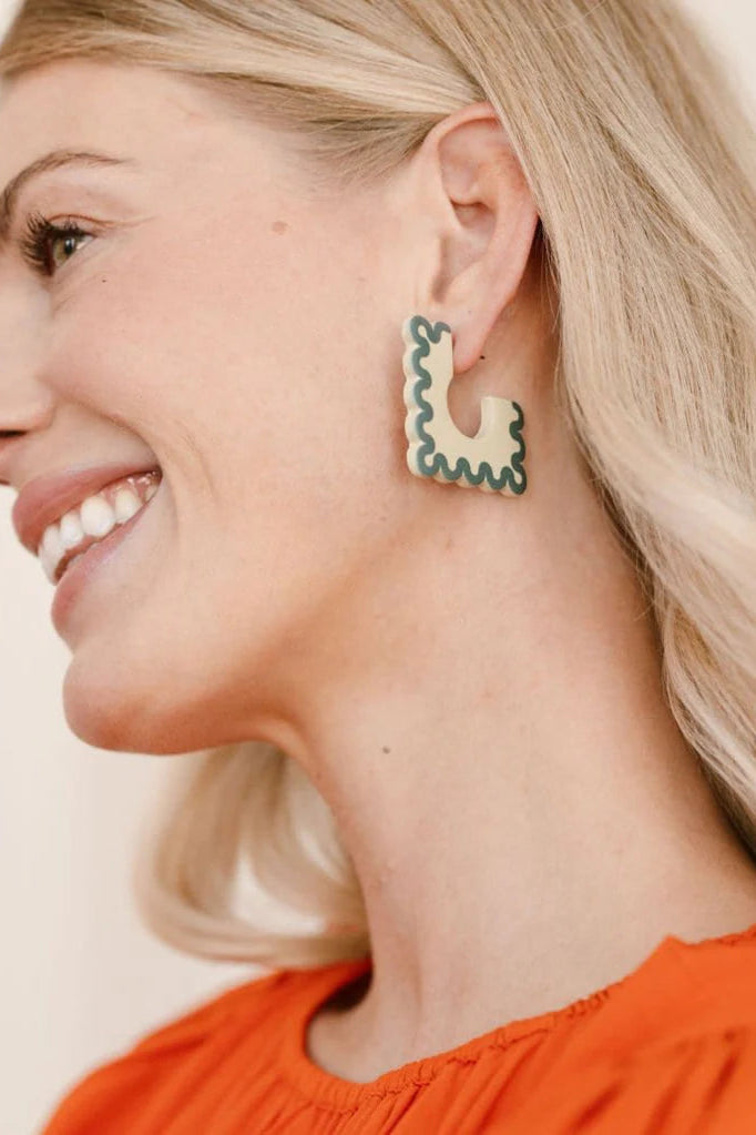 Sunshine Tienda - Vanilla Earrings