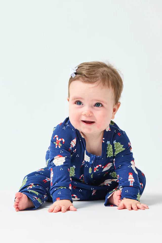 Mary Square - Baby Pajamas (Peppermint Pine)