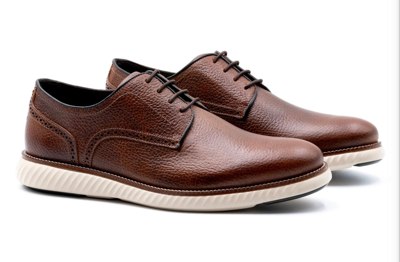 Martin Dingman - Countryaire Water Buffalo Plain Toe (Oak)