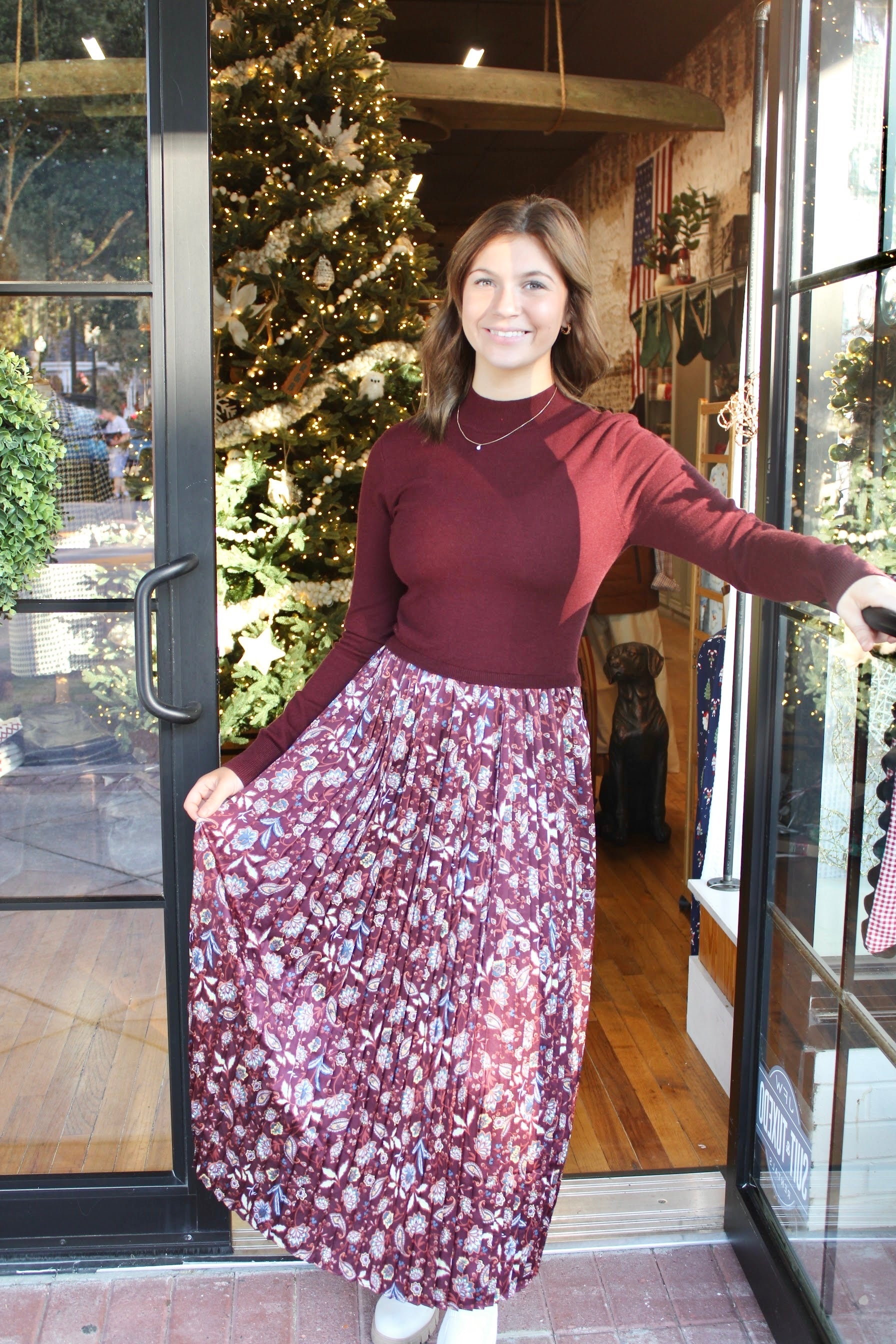 Saylor Dress (Burgundy)