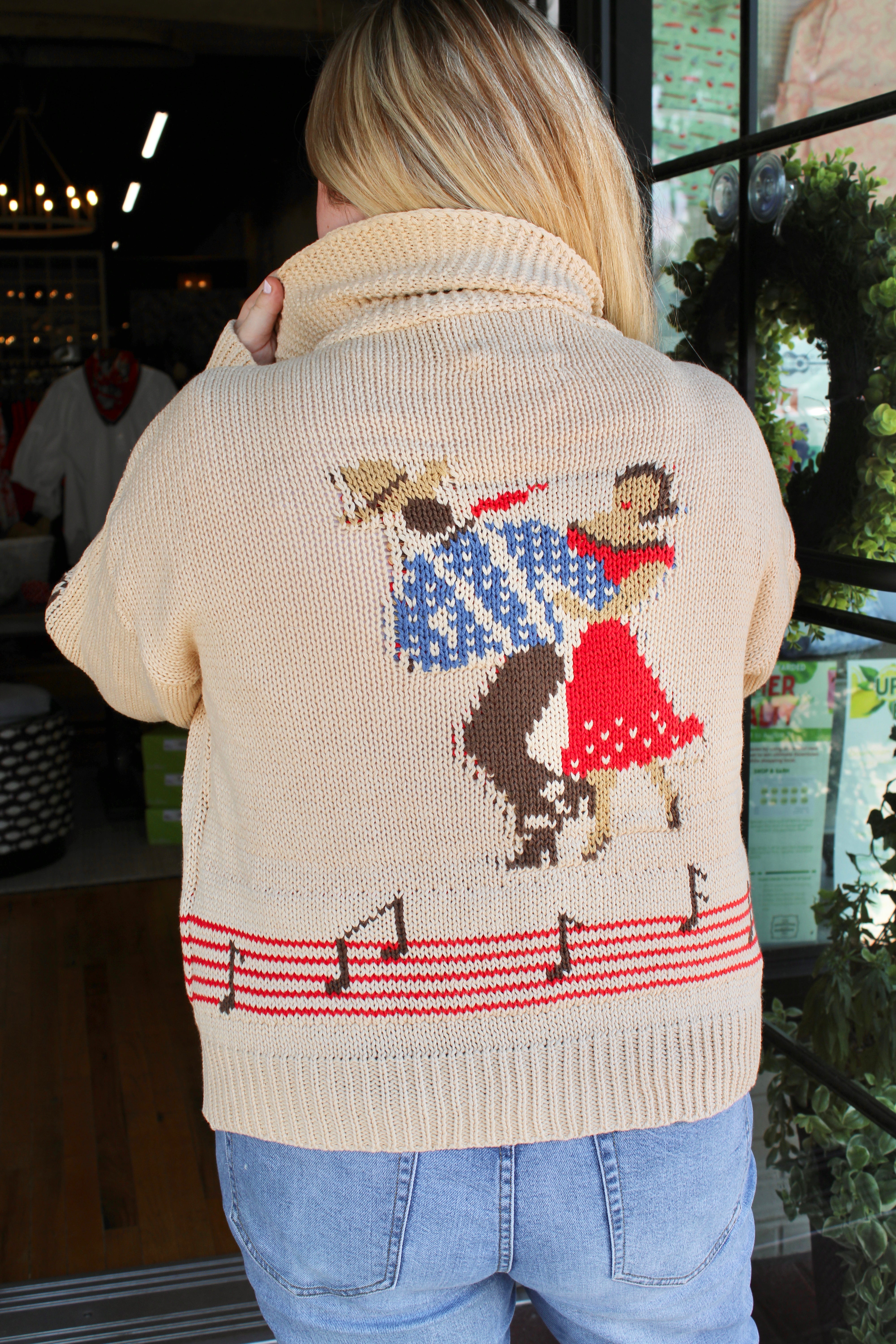Dancing Couple Sweater (Cream)