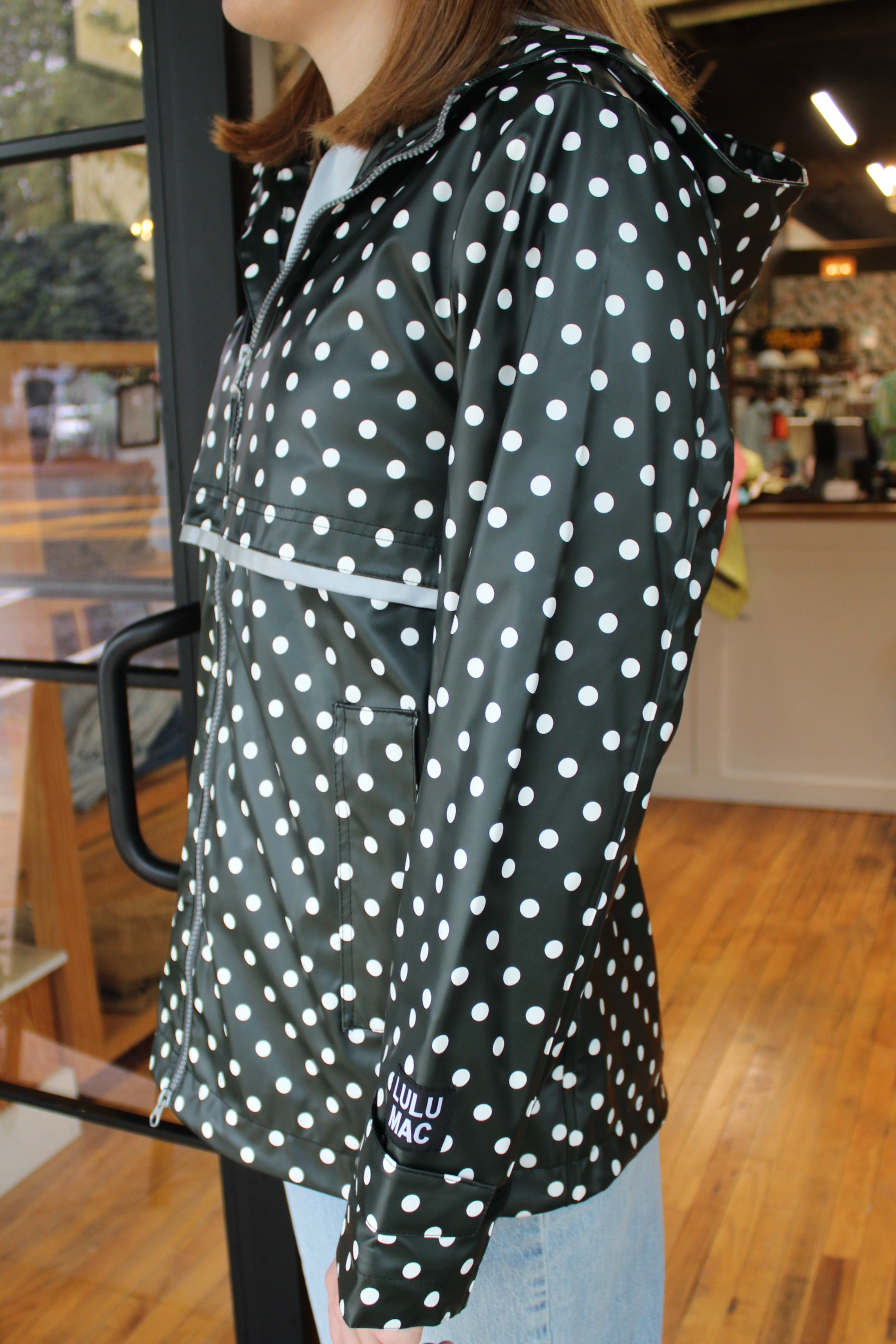 Lulu Mac Raincoat - Black w/ White