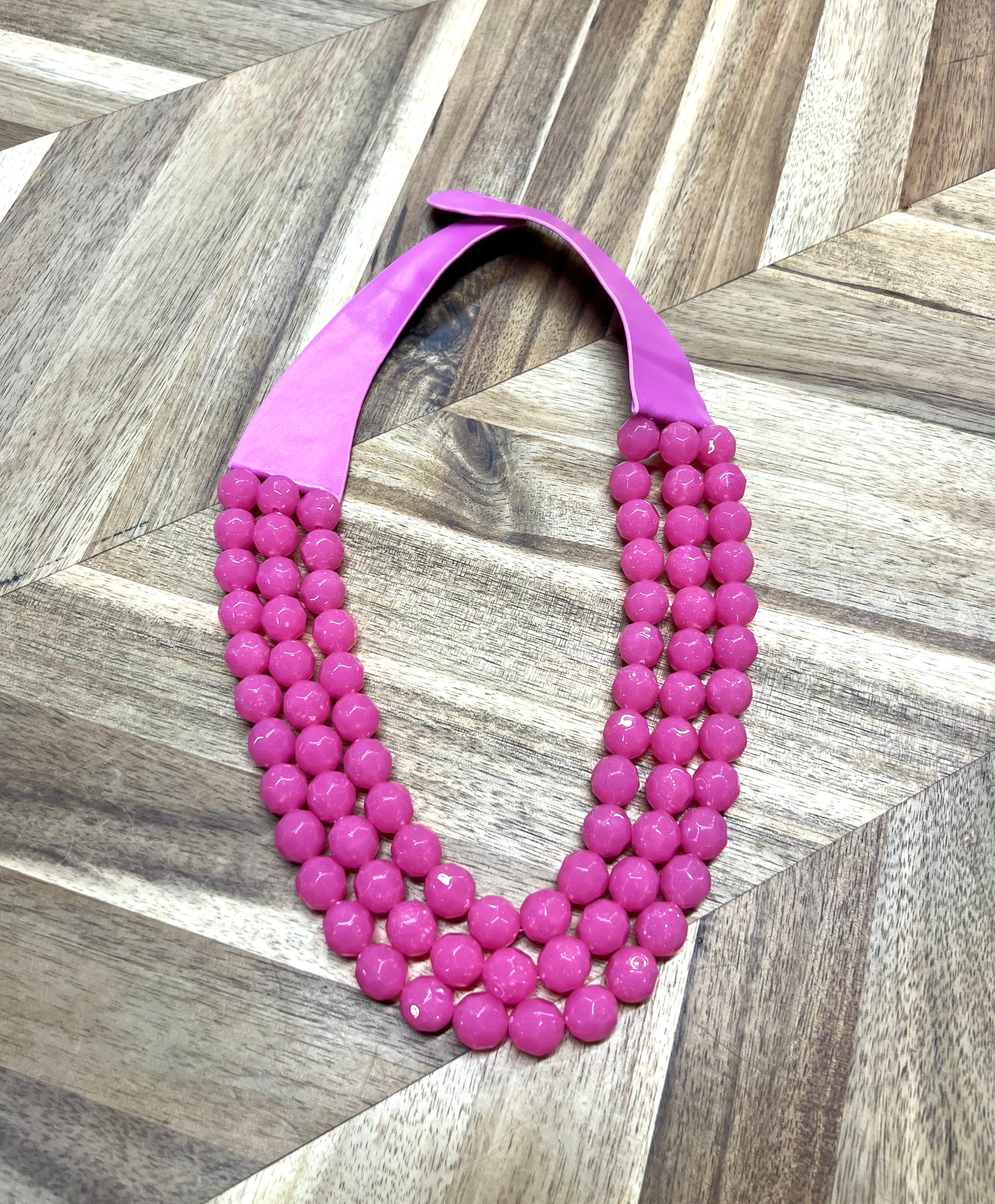 Bead Necklace (Pink)