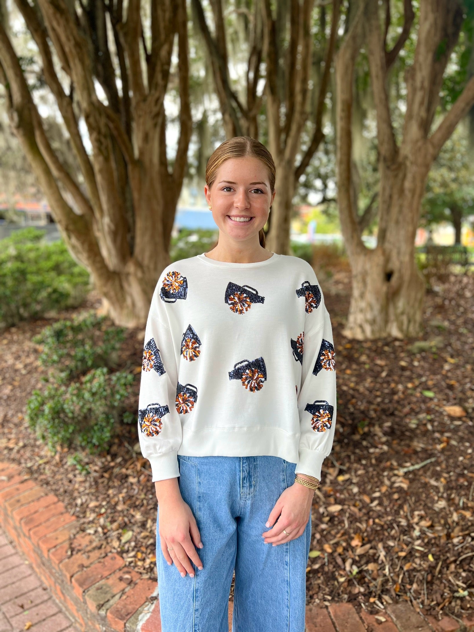 The Millie Sweatshirt (Navy/Orange)