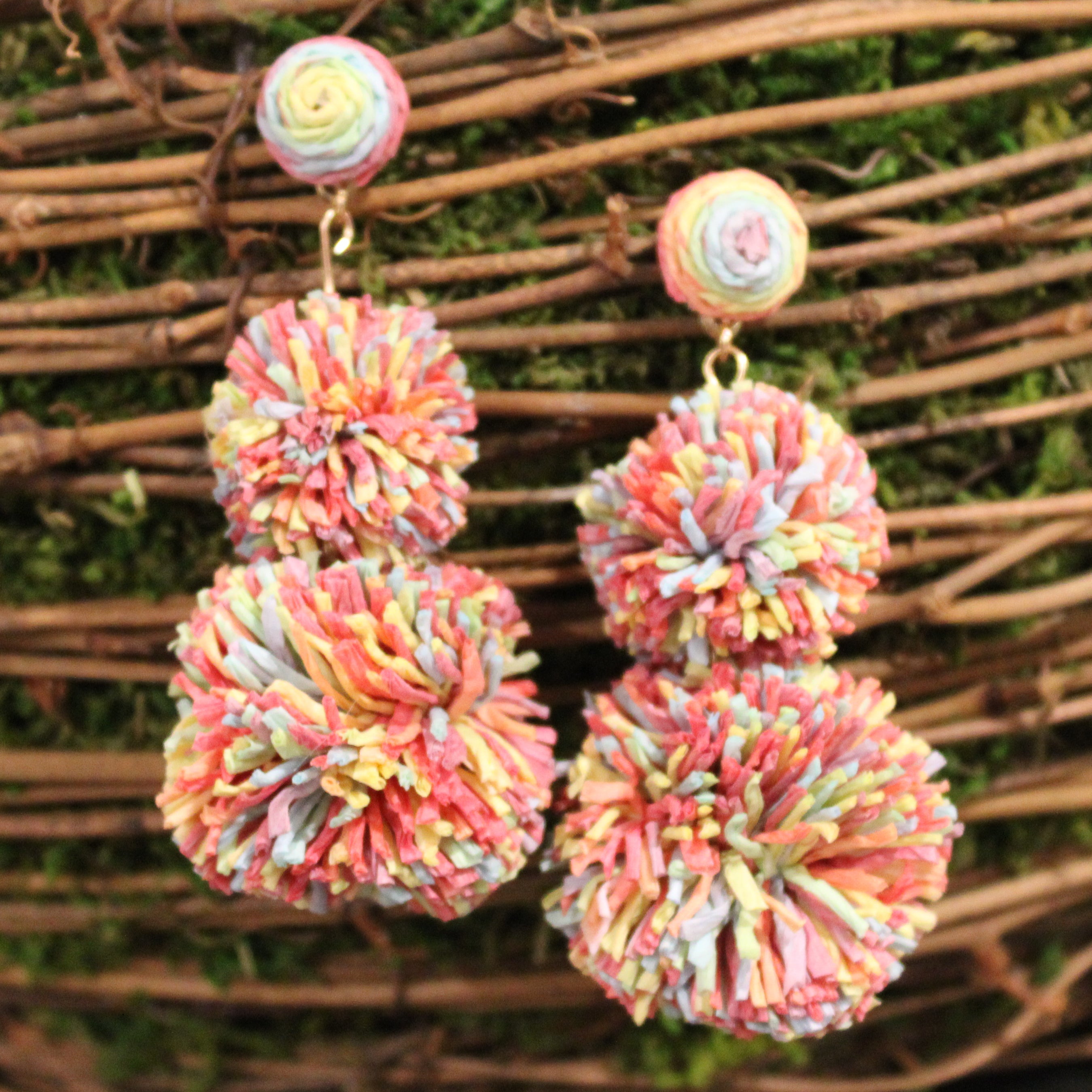Raffia Ball Drop Earrings (Multicolor)