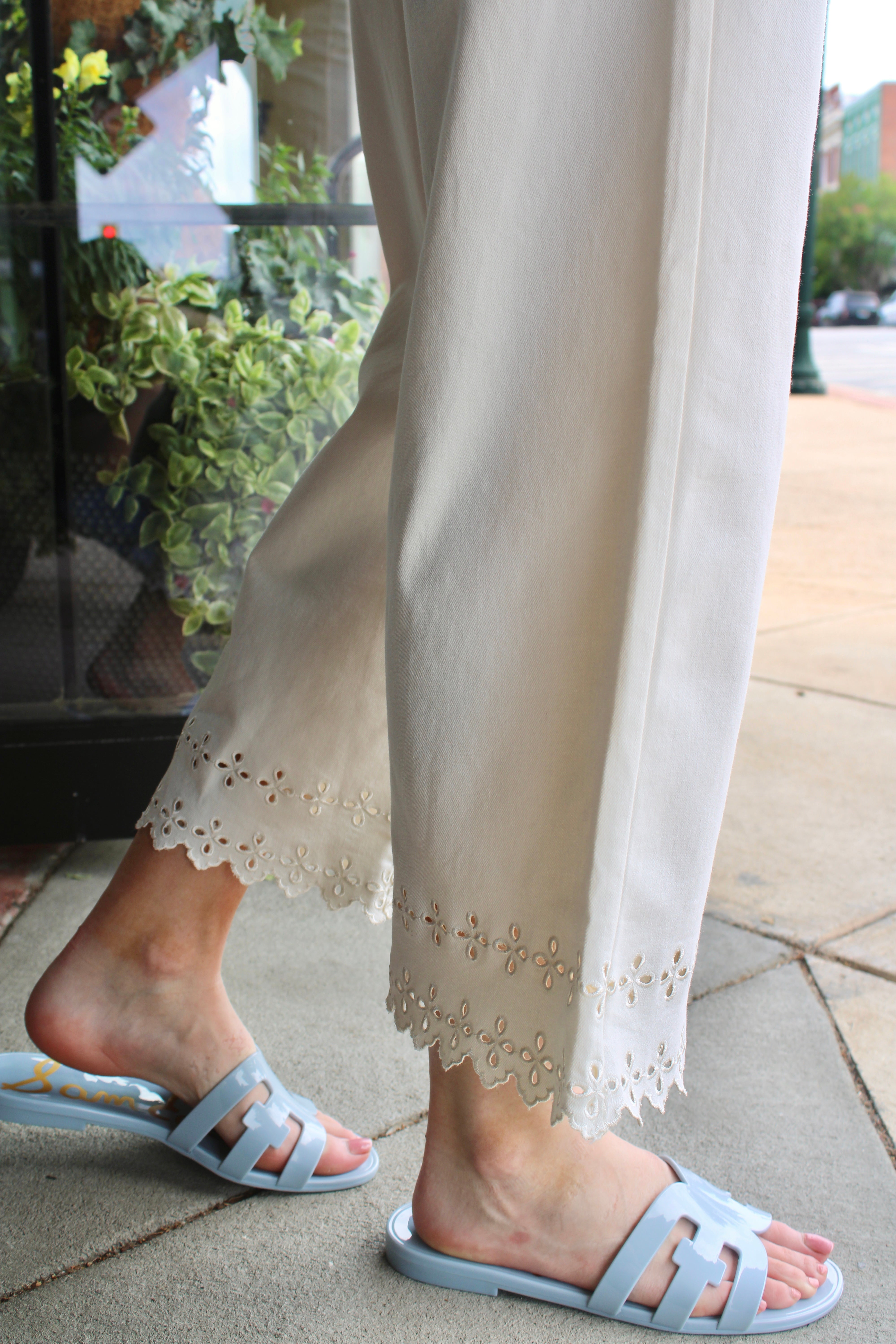 Wide Leg Jeans (White)