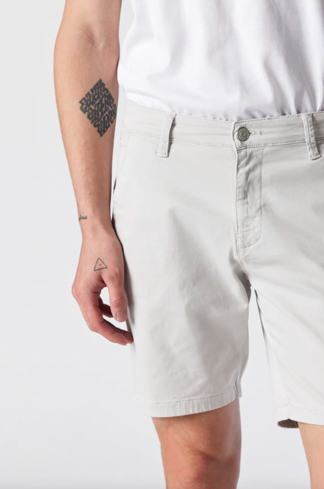 MAVI - Noah 9" Short (Oyster Mushroom Twill)