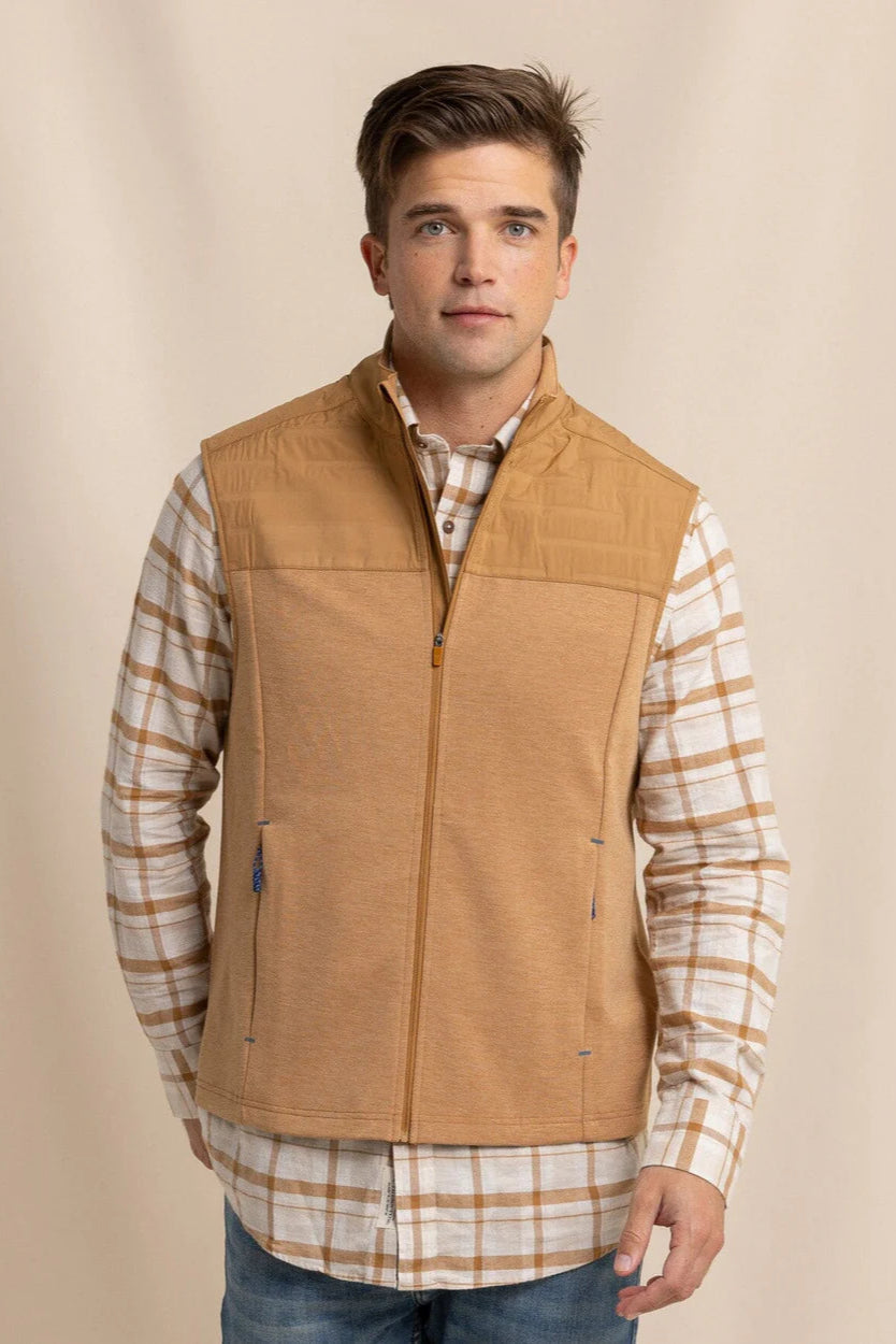 Southern Tide - Coligny Quilted Vest (Hazelnut Khaki) FINAL SALE