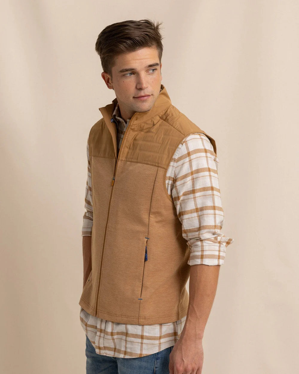 Southern Tide - Coligny Quilted Vest (Hazelnut Khaki)