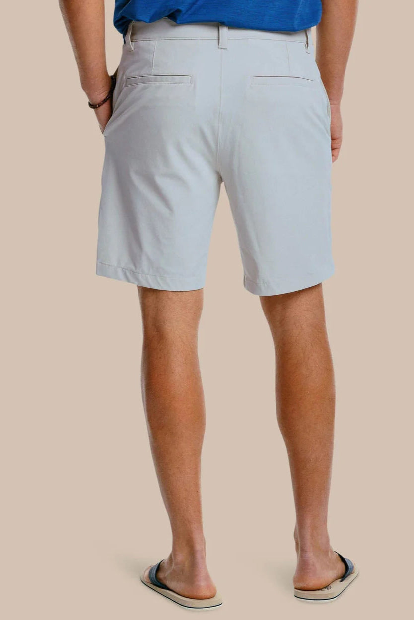 Southern Tide - 8 Brrrdie Gulf Short (Seagull Grey)