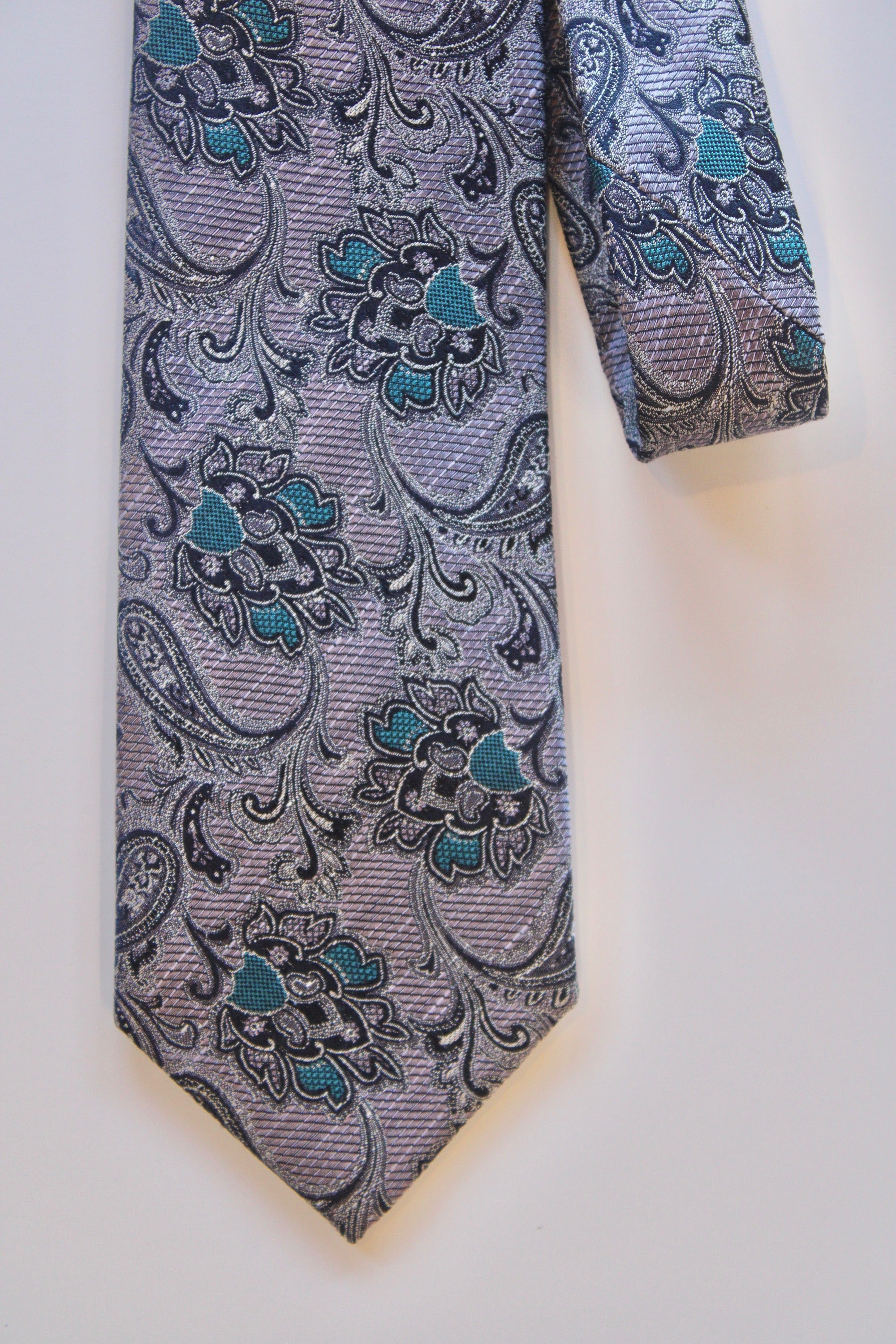 Davis Brothers - Tie (Paisley Blue)