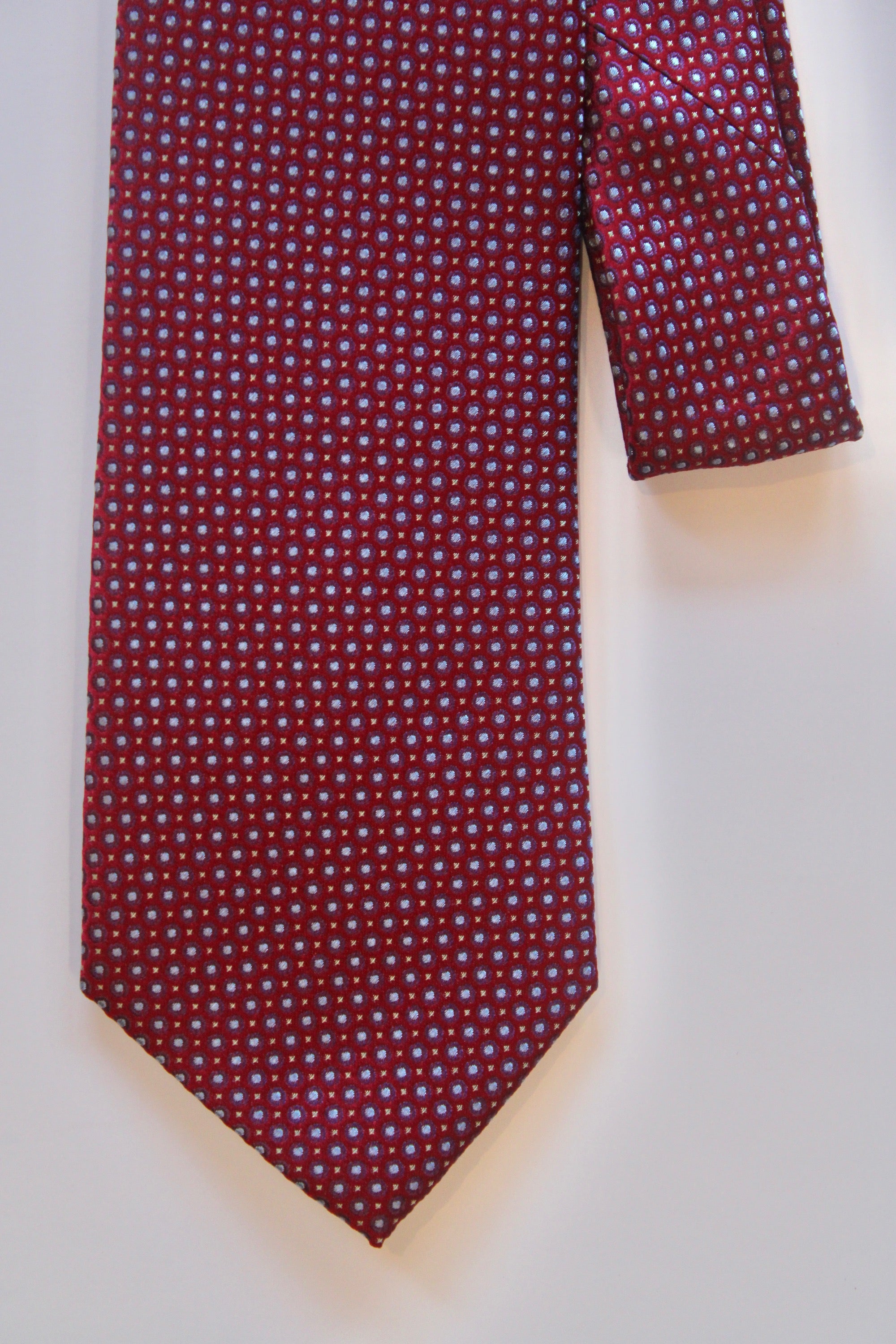 Davis Brothers - Tie (Red Dot)