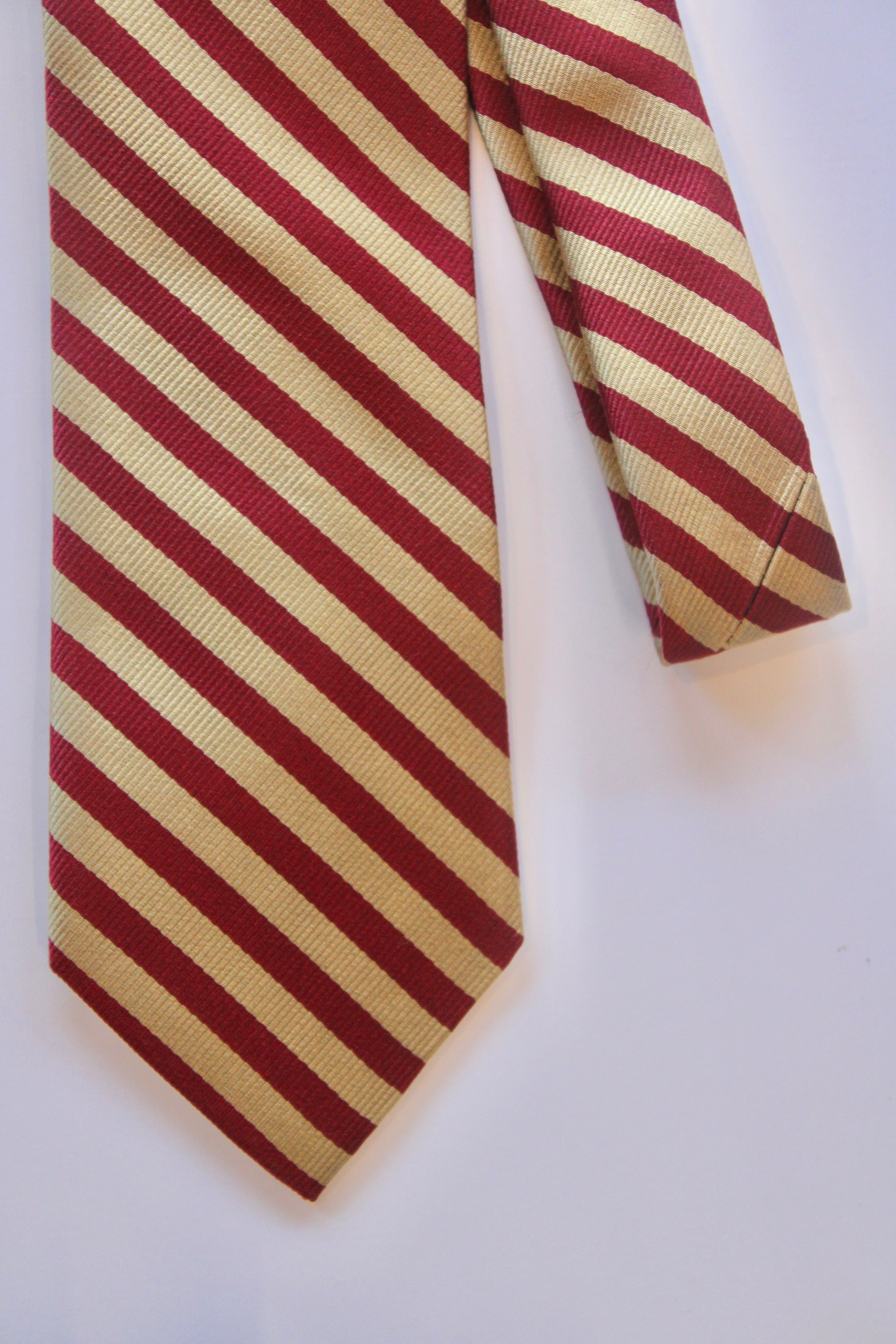 Davis Brothers - Tie (Maroon/Gold Stripe)
